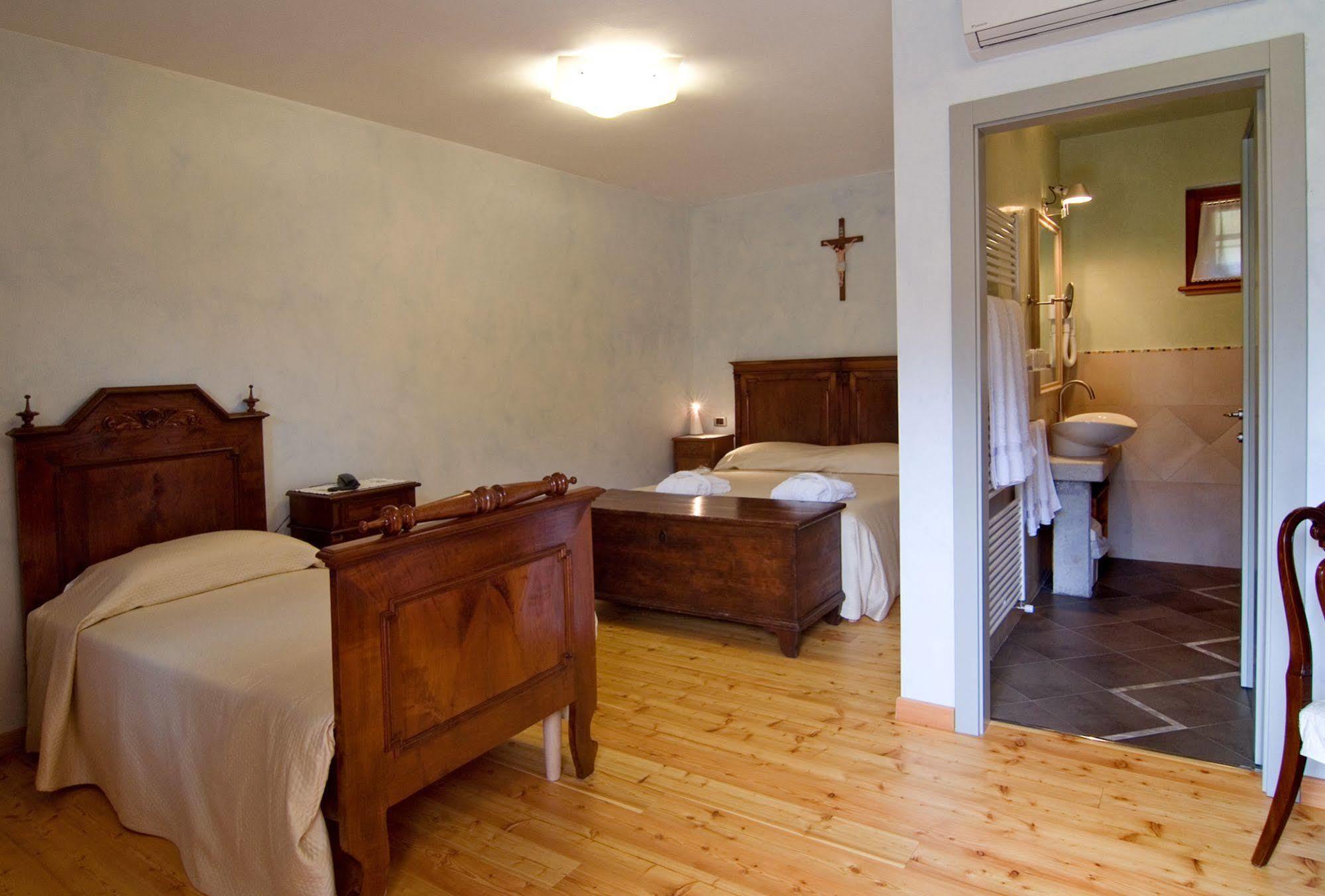 Lokanda Devetak Savogna d'Isonzo ภายนอก รูปภาพ